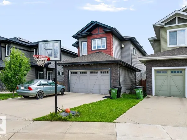 527 Merlin Lndg NW, Edmonton, AB T5S 0L9