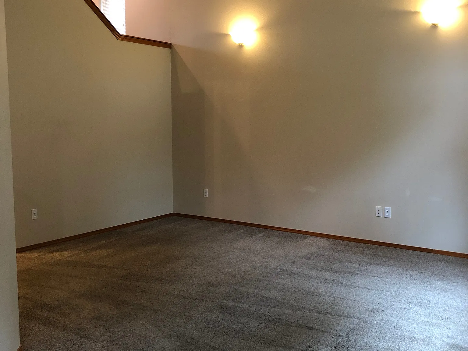 2 bed, $1,995 — Photo 4