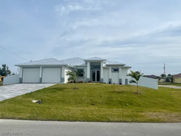 141 SW 35th Pl, Cape Coral, FL 33991