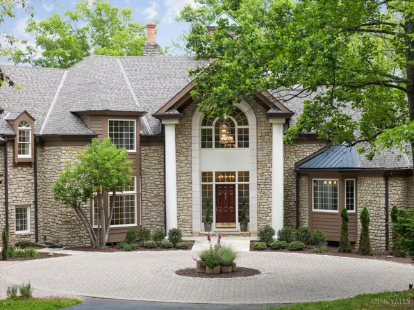 8690 Hopewell Rd, Cincinnati, OH 45242