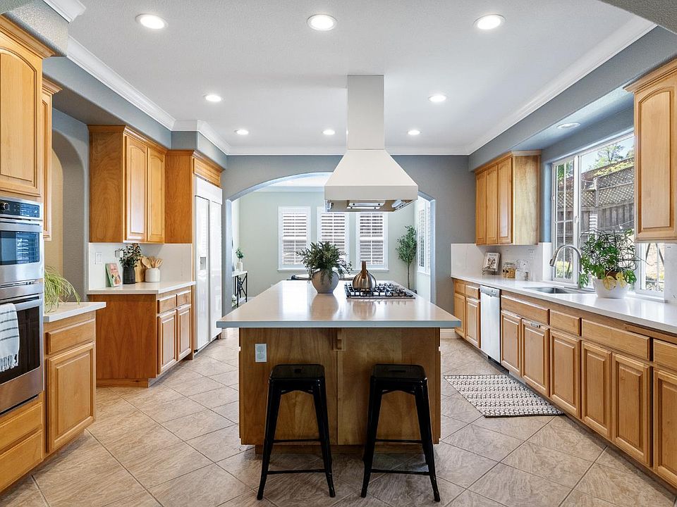 1st image of 1149 Songwood Road