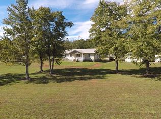 2158 Beaver Creek Rd, Huntingdon, TN 38344