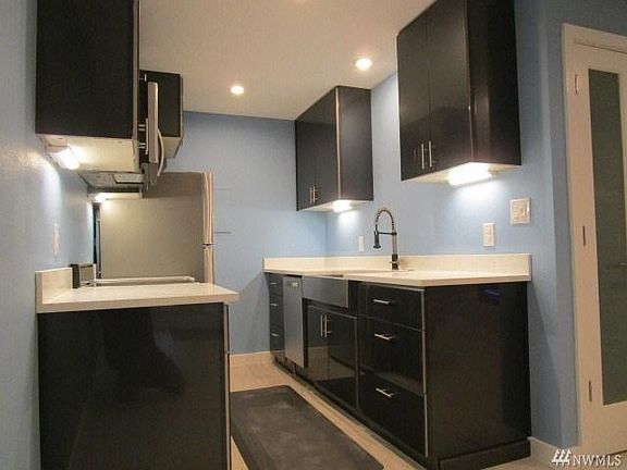 3rd image of 6667 138th Ave NE APT 528