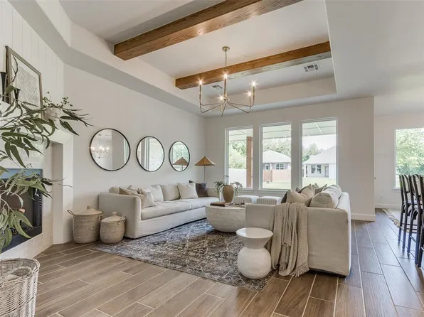 101 W 3rd St, Arcadia, OK 73007