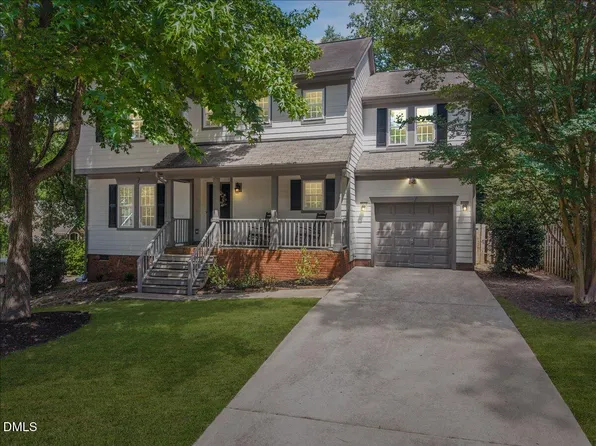 106 Martins Point Pl, Cary, NC 27519