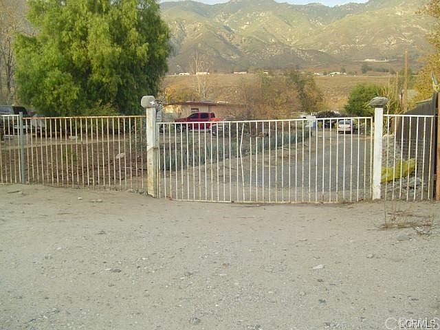 2nd image of 18950 Cajon Blvd