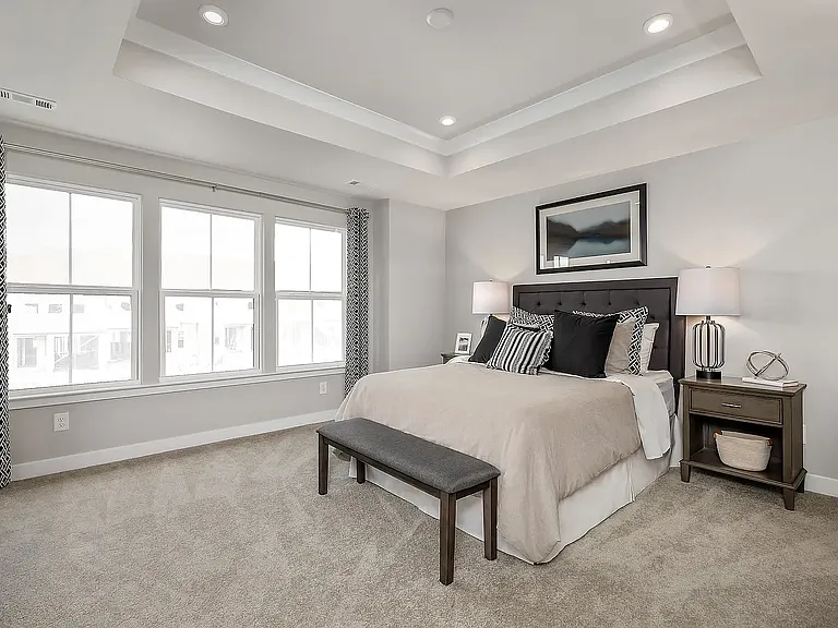 2640 Tisbury Ln — Photo 5