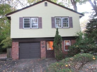 170 Stelling Ave, Maywood, NJ 07607