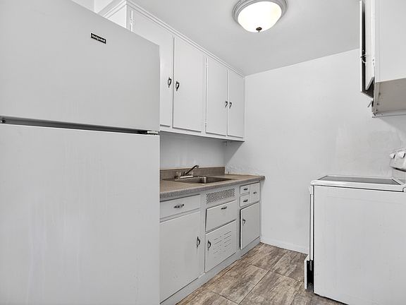 5th image of 2670 Noble Rd APT 205