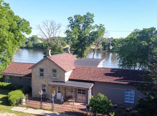 231 E River St, Rockton, IL 61072