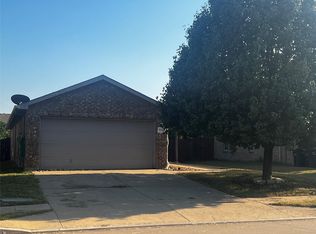 5924 Ridge Lake Dr, Fort Worth, TX 76244
