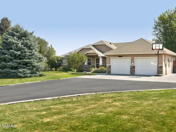 15081 McAuley Rd, Yakima, WA 98908