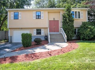 74 Cold Spring Dr, West Warwick, RI 02893