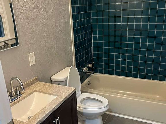 2nd image of 104 N 35th St