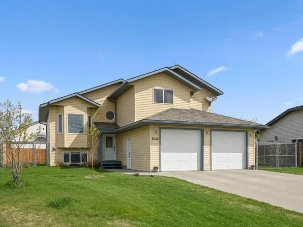 2819 S 46th Ave, Athabasca, AB T9S 1N7