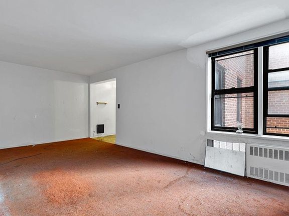4th image of 2546 E 13th St APT D7