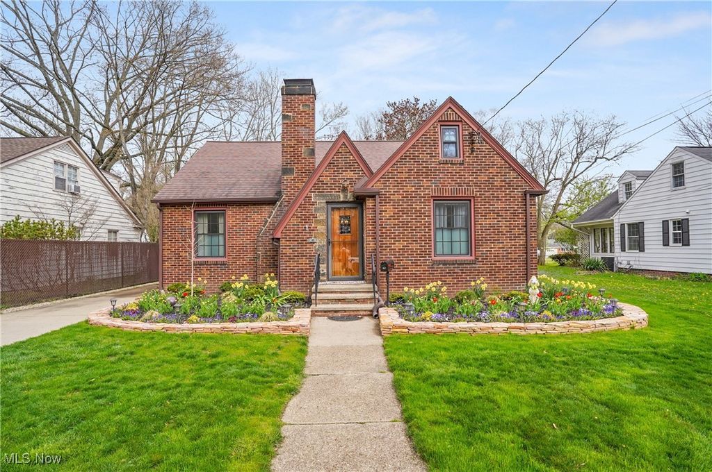 Real estate listing image