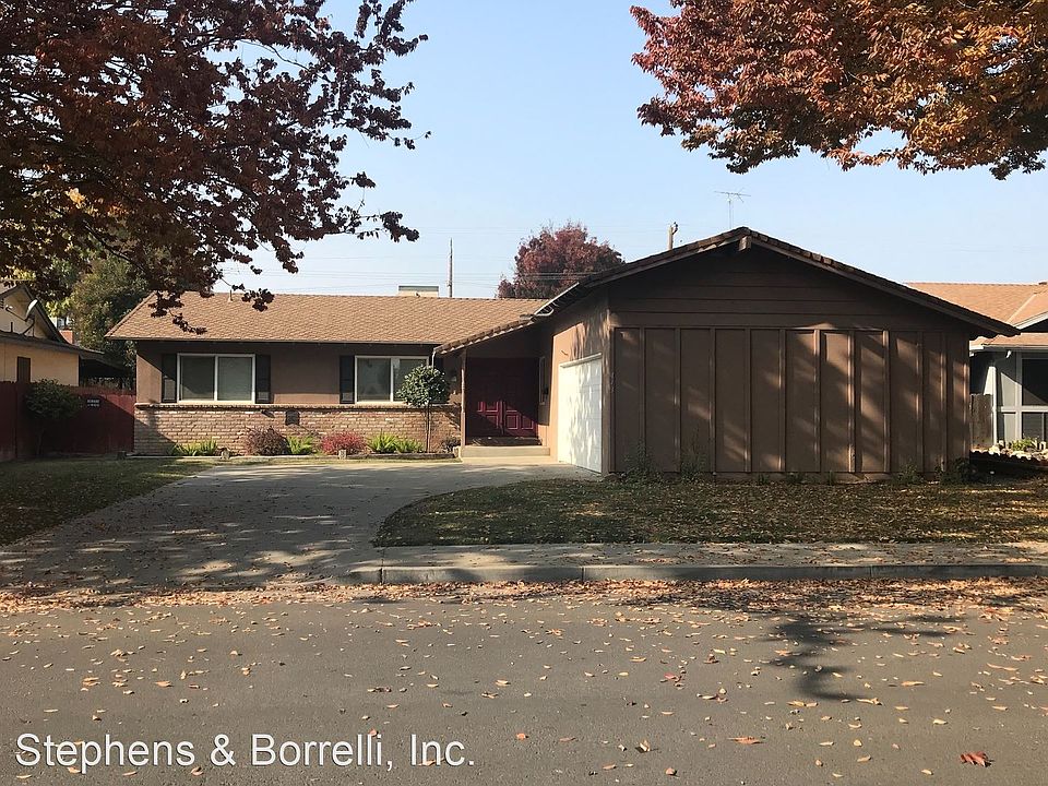 1st image of 413 Sherwood Dr