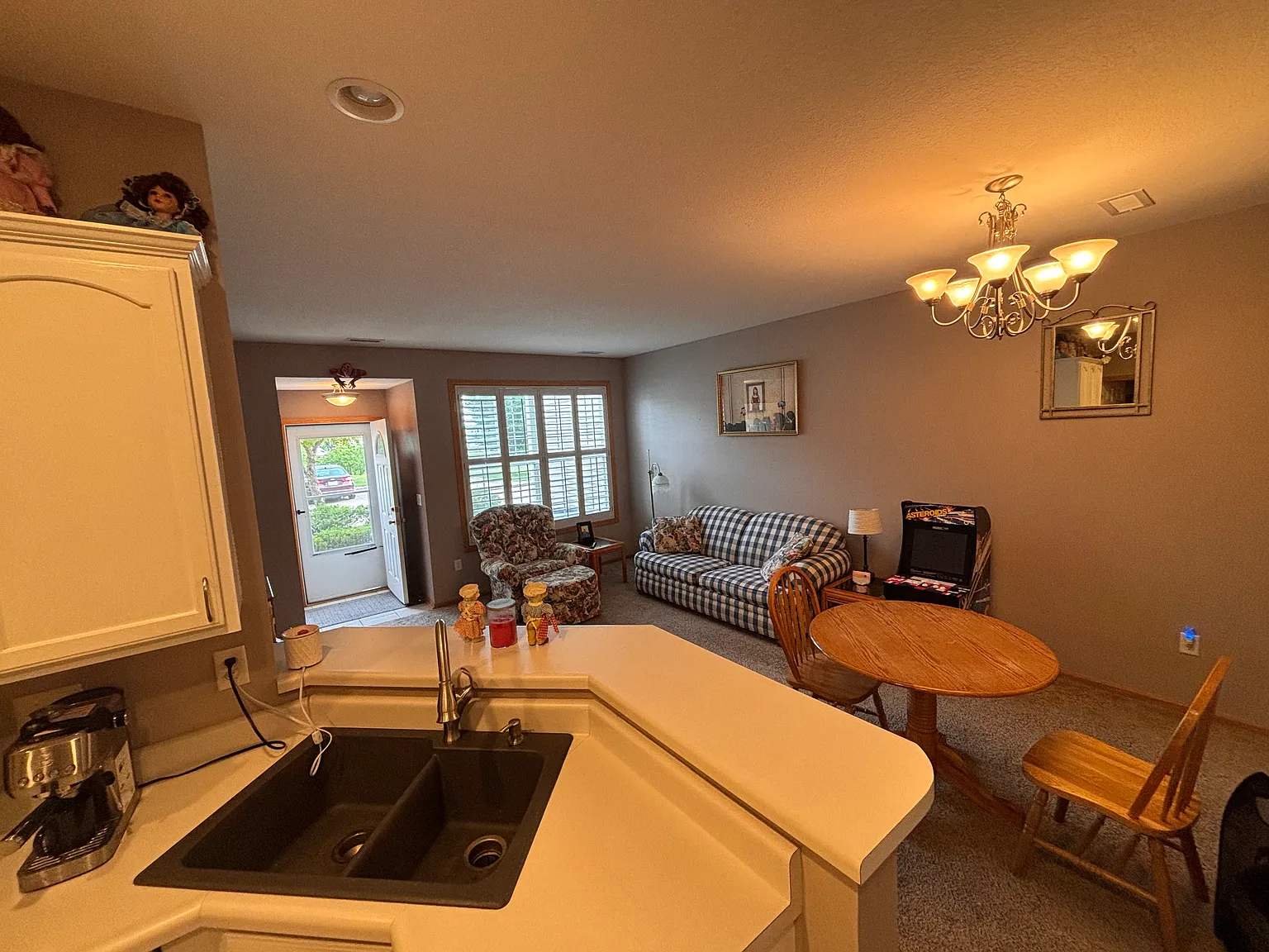 1019 NE Greenview Dr — Photo 4