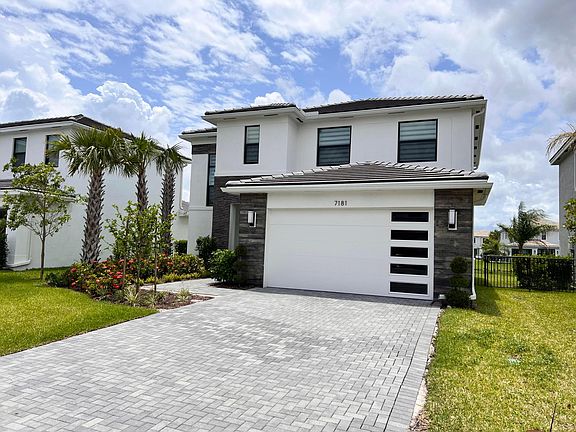 3rd image of 7181 VILLAMAR Way
