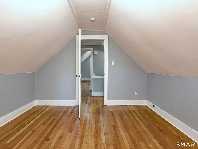 90 N Turnpike Rd #3 — Photo 31