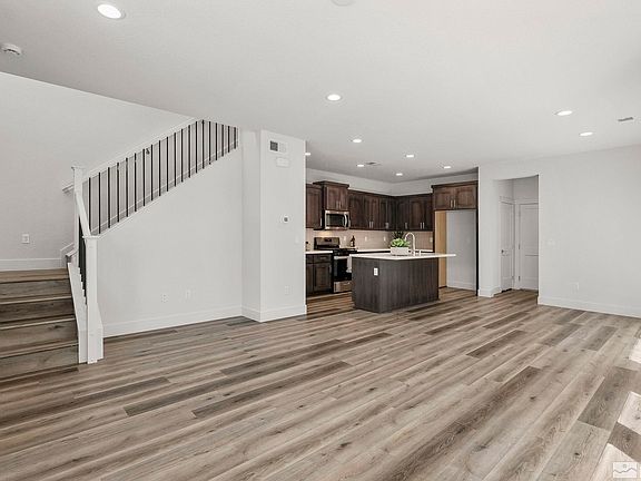 2nd image of 1364 Grove St Homesite 55