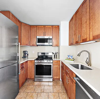 Rented by Compass | media 17