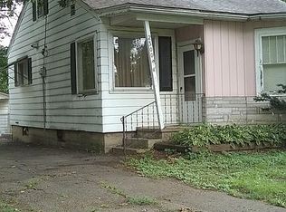 2300 Richards Ln, Springfield, IL 62702