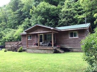 1415 W Sookeys Crk, Pikeville, KY 41501