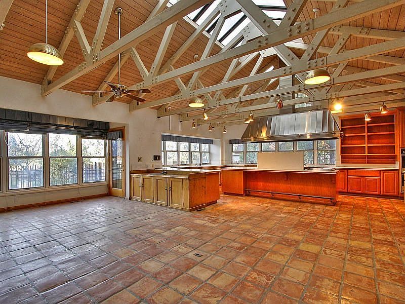 1652 Old Stage Rd, Salinas, CA 93908 Zillow