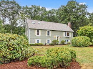 28 Edwards Rd, Foxboro, MA 02035