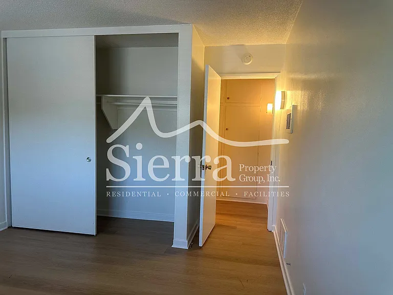 29 Broadmoor Plz #8 — Photo 6