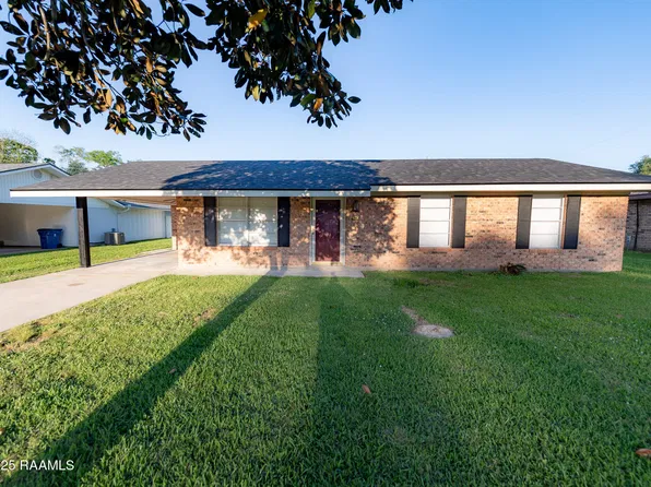 806 Shannon Dr, Jennings, LA 70546