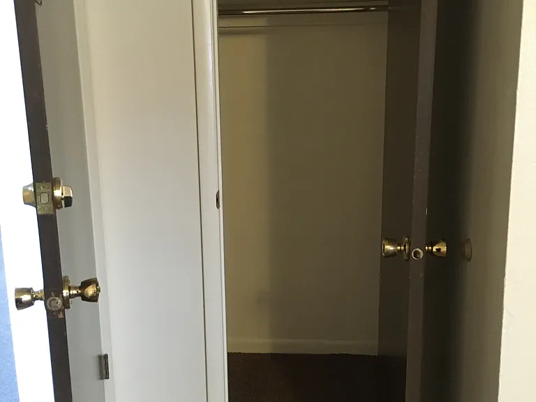 622 N Main St #622 — Photo 12