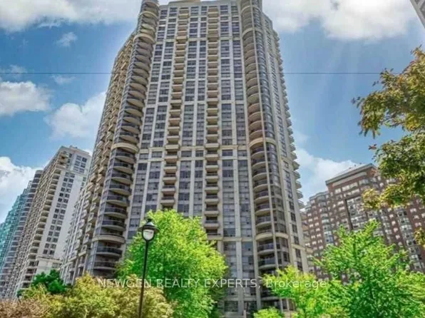 310 Burnhamthorpe Rd W #805, Mississauga, ON L5B 4P9