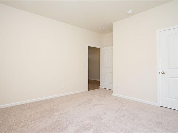 5th image of 5103 Wavering Place Loop