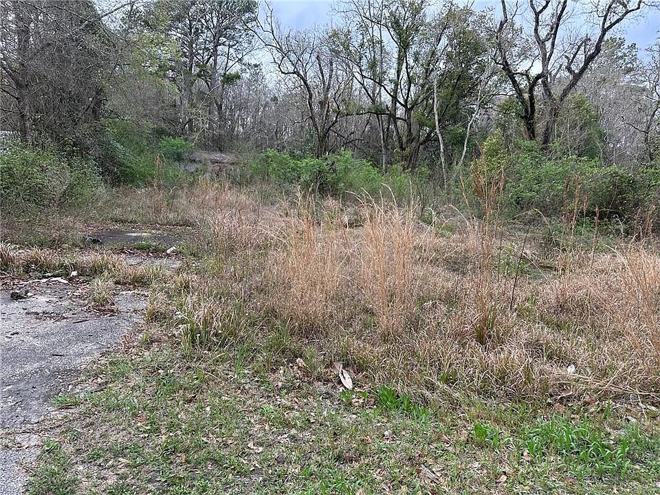 1st image of 1904 S Shelton Beach Rd