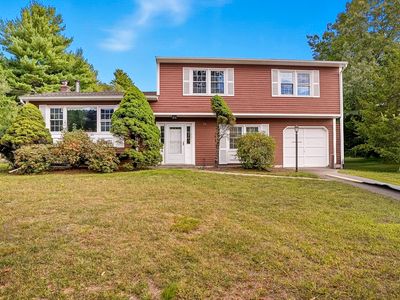 56 Roy Ave, Holliston, MA, 01746