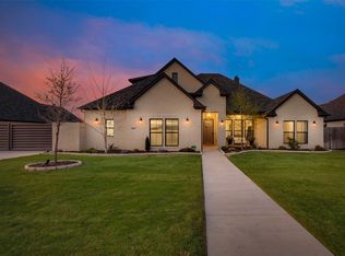 14812 Crystal Spring Dr, Justin, TX 76247