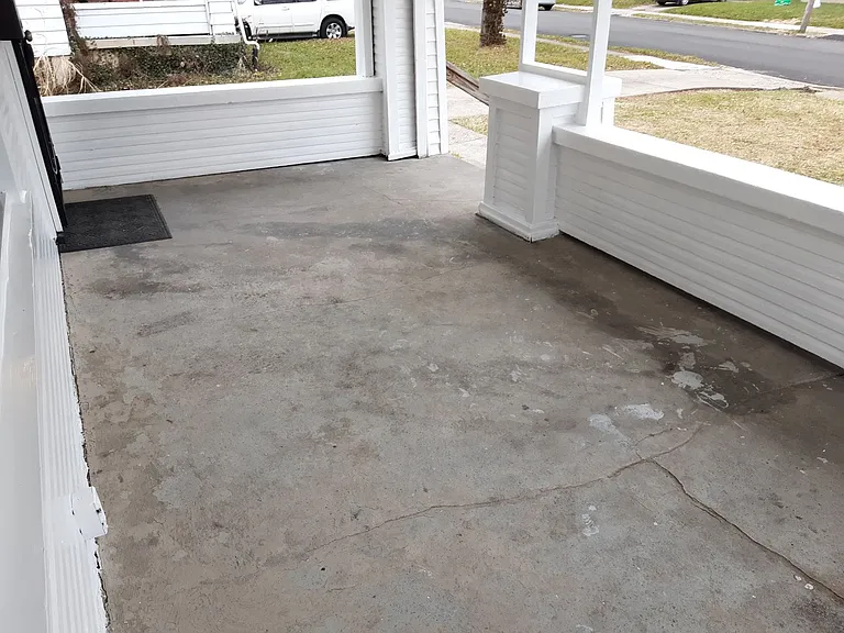 116 Redwood Ave — Photo 4