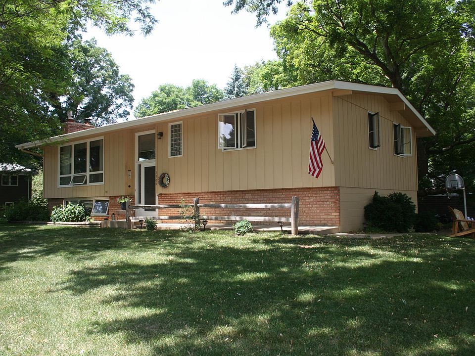 1st image of 2900 Highland Dr