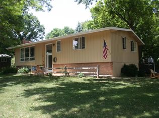 2900 Highland Dr, Burnsville, MN 55337