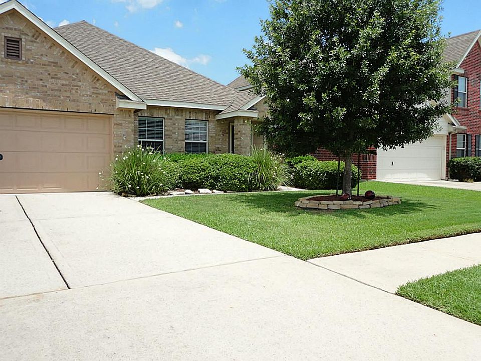1st image of 2610 Horseshoe Bnd