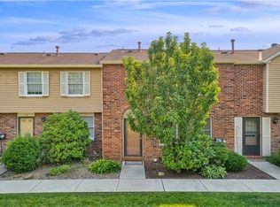 166 Scott Ln, Venetia, PA