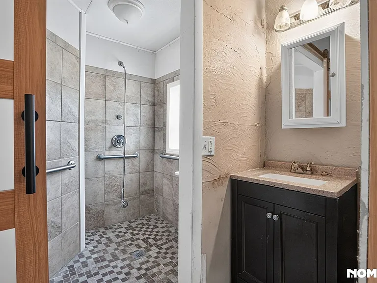 4829 Lougean Ave #1 — Photo 19