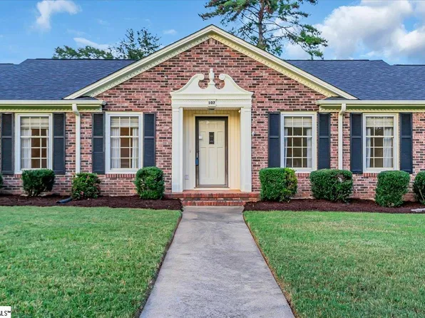 107 Wellington Dr, Mauldin, SC 29662