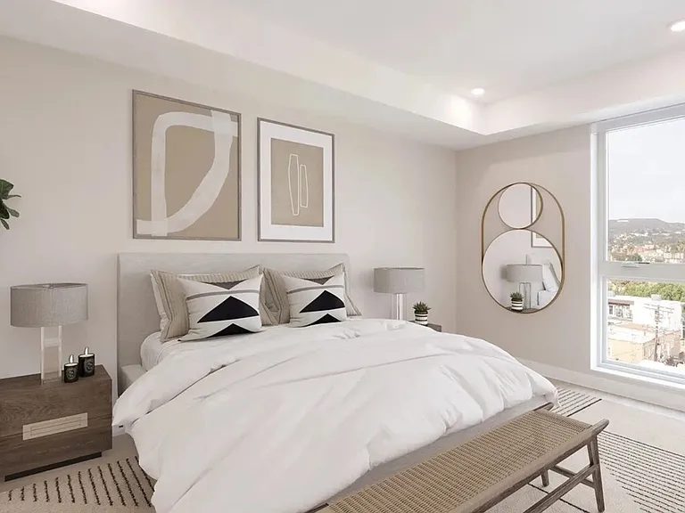 4660 Melrose — Photo 11