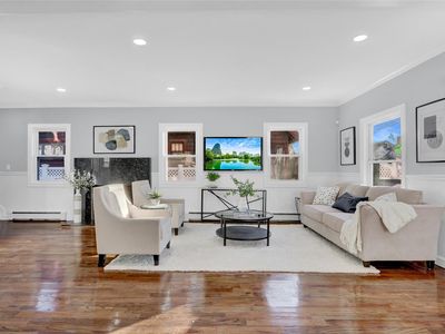 206 N Ocean Avenue, Freeport, NY, 11520