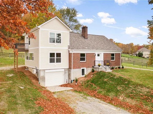 24 Whitetail Ln, Pittsburgh, PA 15238