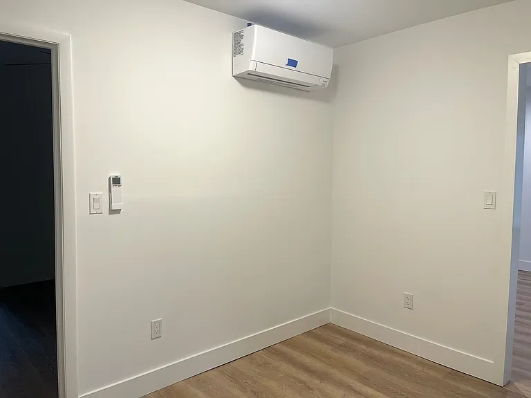 3603 Charles Ave — Photo 26